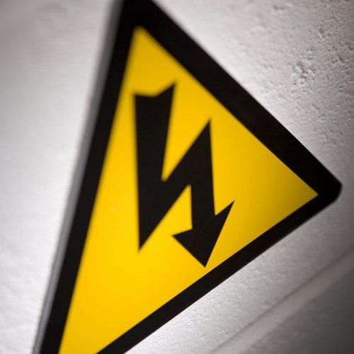 Atención y manejo de instalaciones y equipos de seguridad